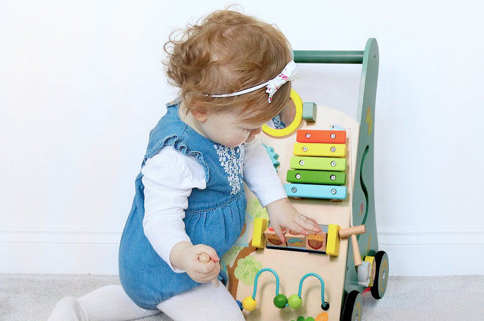 How to improve your baby’s fine motor skills