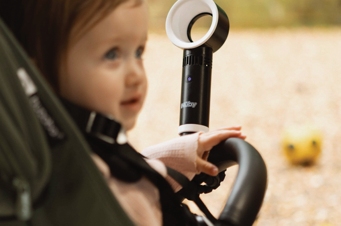 How to keep your baby cool in hot weather