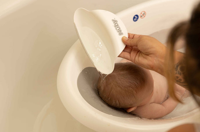 What temperature should a baby bath be? Including a printable baby bath temperature chart