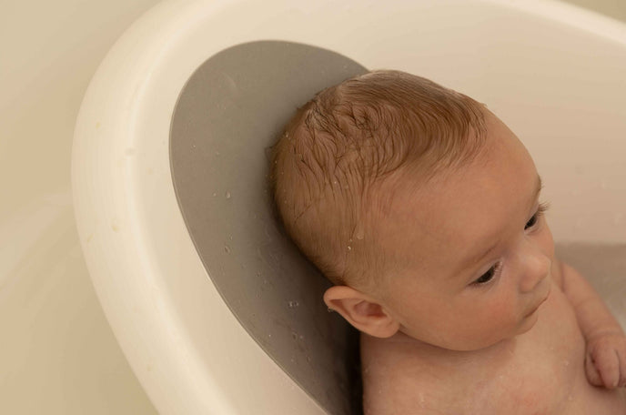 When to give a baby their first bath and must have essentials and toys