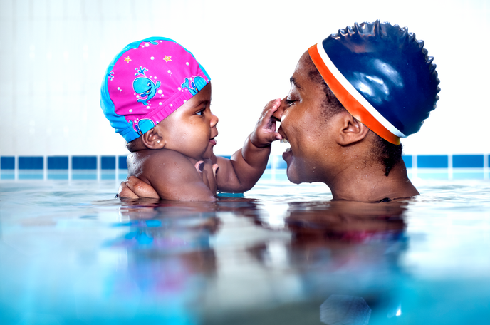 Baby swimming experts reveal 5 must-know social benefits of early lessons