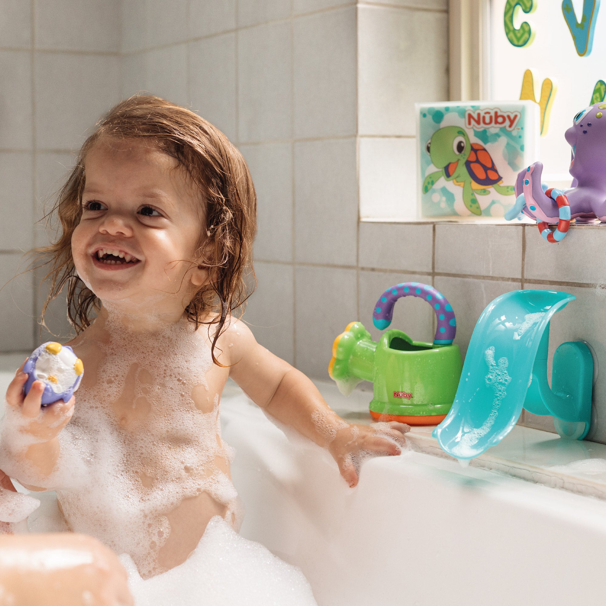 Nuby bath hot sale toys uk