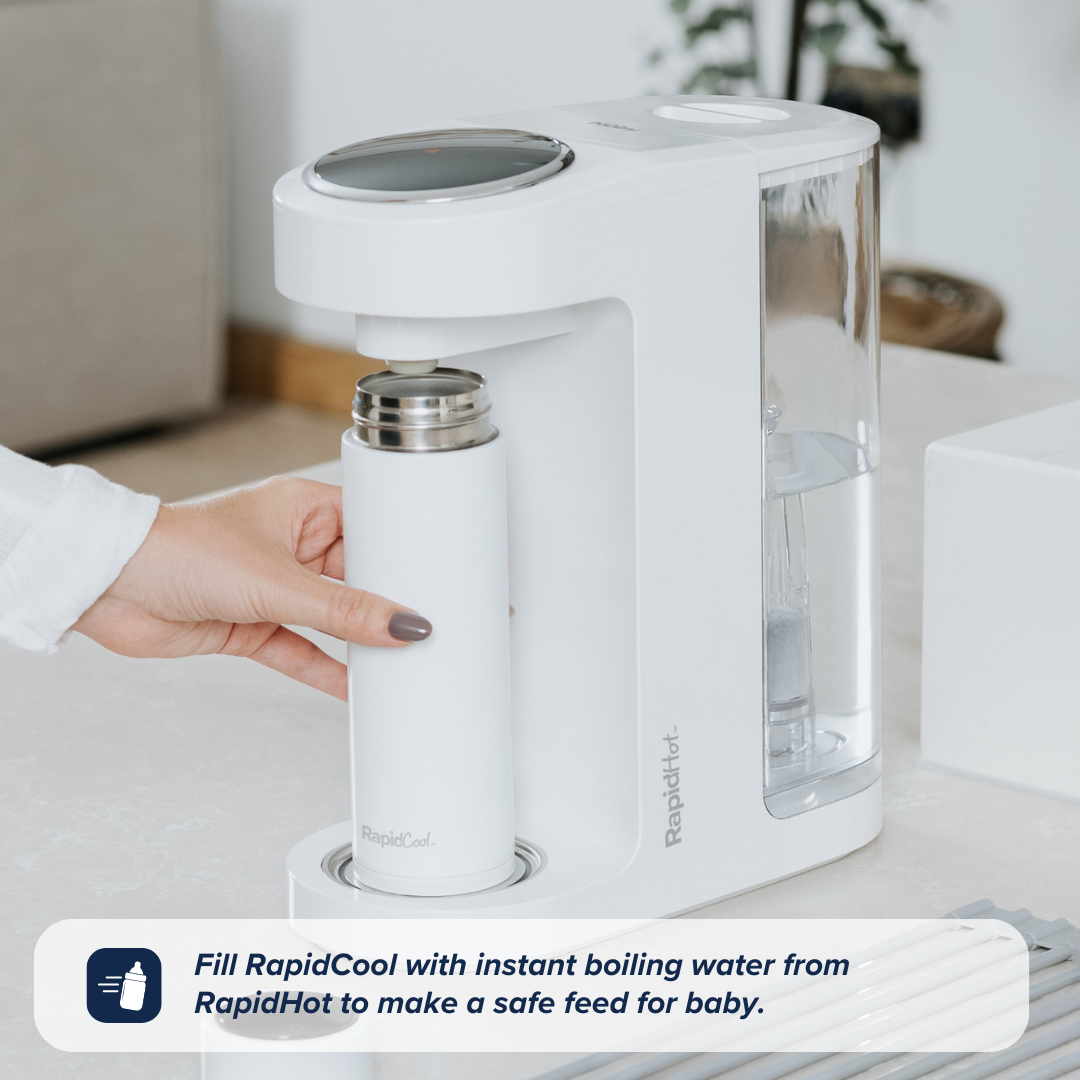 The white RapidHot being used to create a feed alongside a RapidCool.