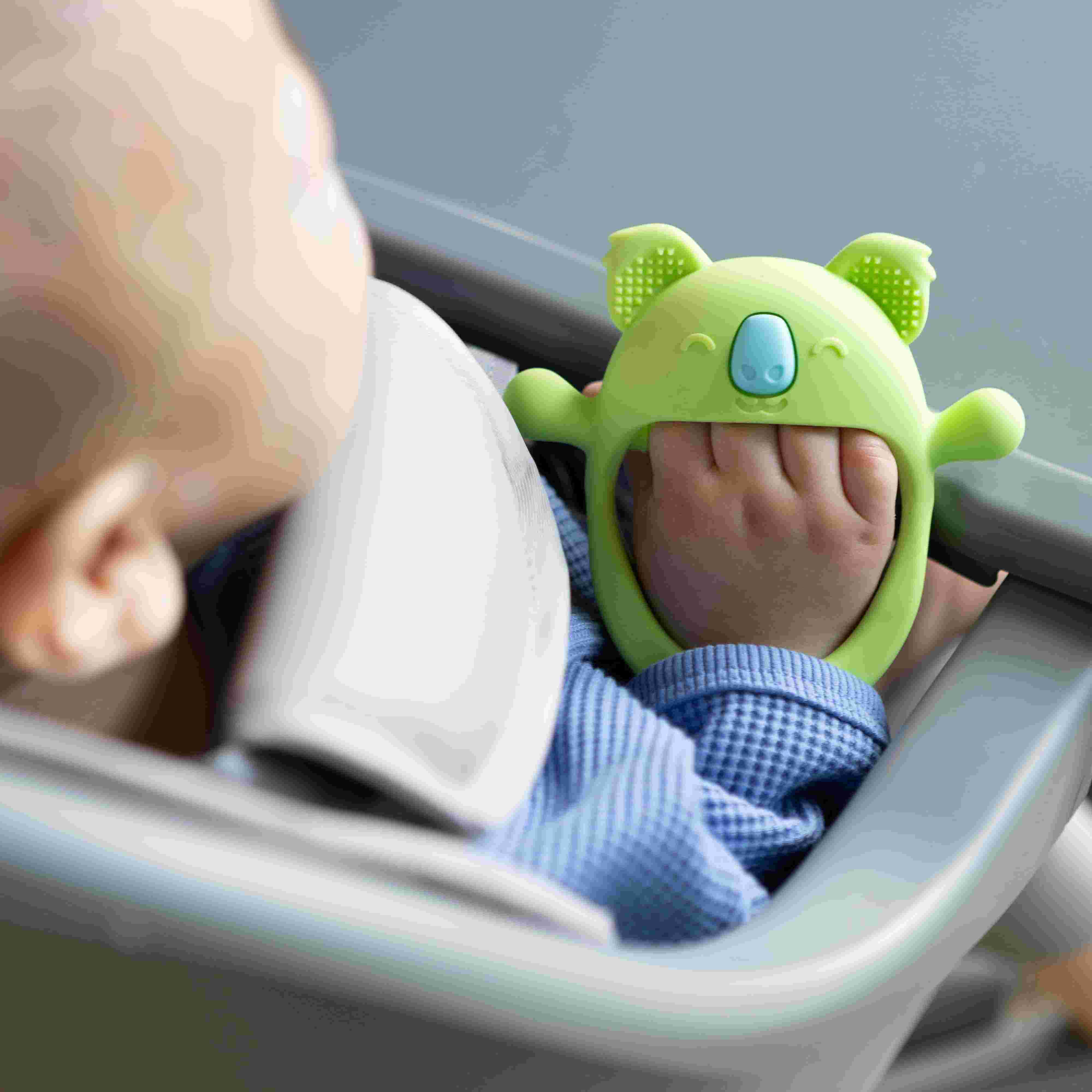 Wrist Pal Silicone Teething Mitt Teether Nuby   